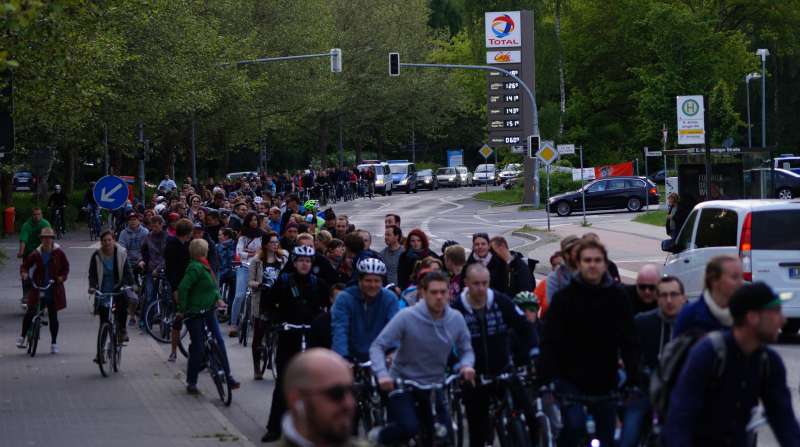 Rostocker Critical Mass - Frühlings-Stadtrundfahrt am 29. Mai 2015