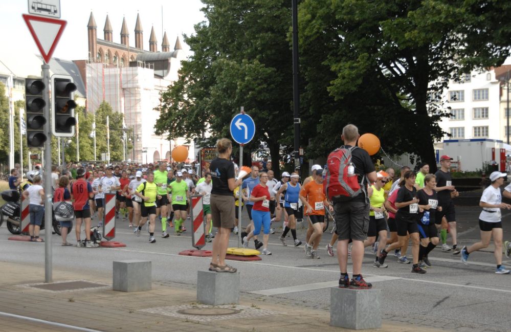11. hella Marathon-Nacht Rostock 2013