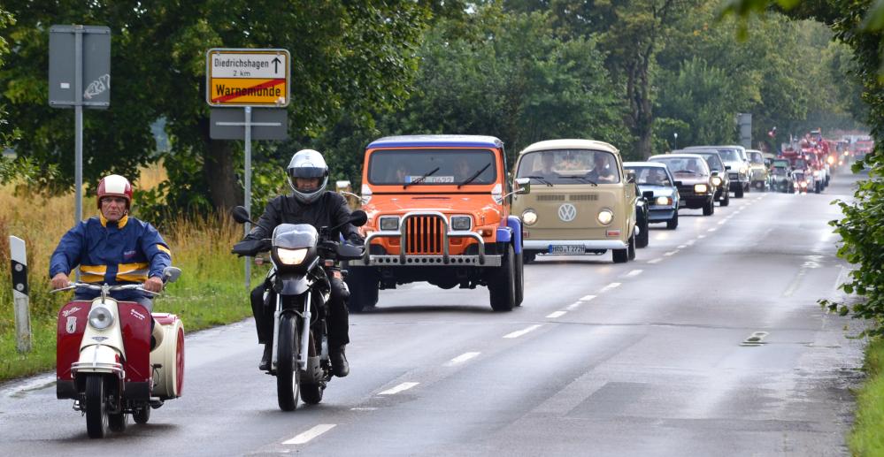 13. Schwanenrallye 2012 - Veranstaltungsgelände und Ausfahrt nach Warnemünde